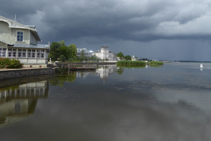 Haapsalu Tagalaht, Kuursaal, jääkaru skulptuur